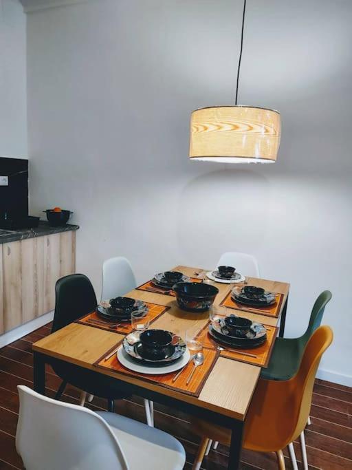 7P Centrico Piso Con Encanto Valencia Luaran gambar