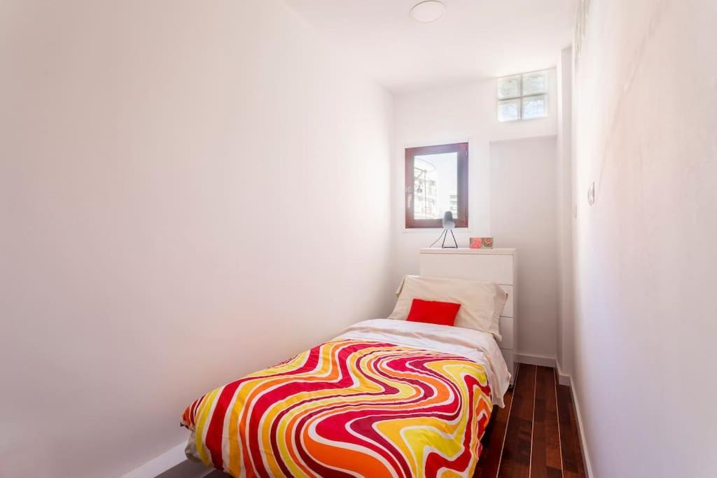 7P Centrico Piso Con Encanto Valencia Luaran gambar