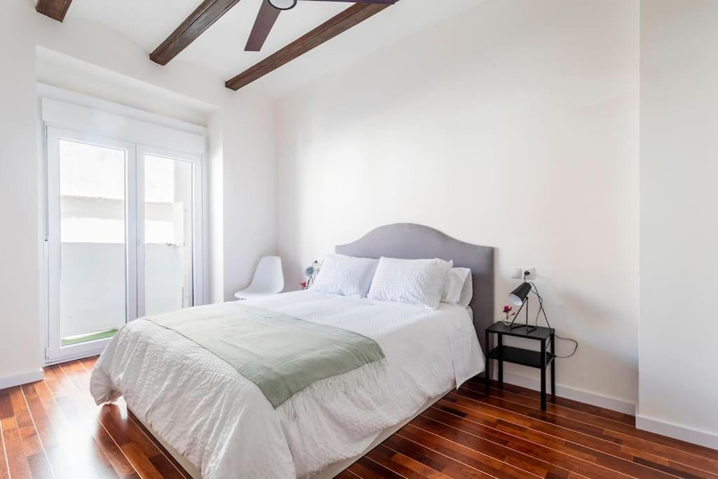 7P Centrico Piso Con Encanto Valencia Luaran gambar
